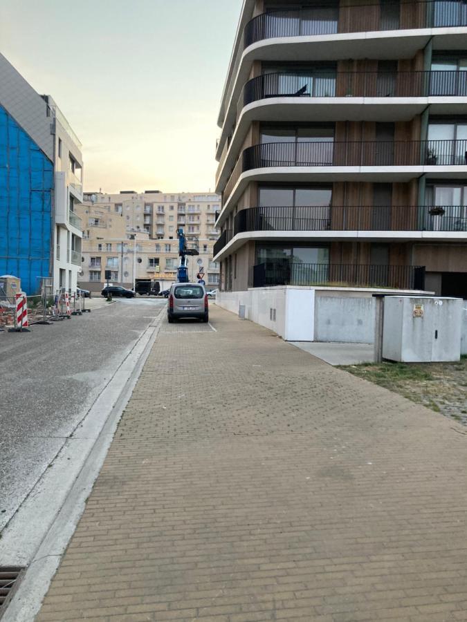 Oostende Luxury Seaview Studio - Large Terrace- Swimming Pool - Parking エクステリア 写真